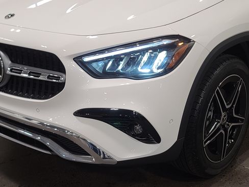 New 2026 Mercedes-Benz GLA 250 image 8