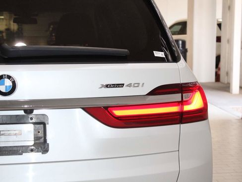 Used 2020 BMW X7 xDrive40i image 7