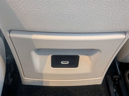 Used 2025 Mercedes-Benz CLA 250 4MATIC image 14