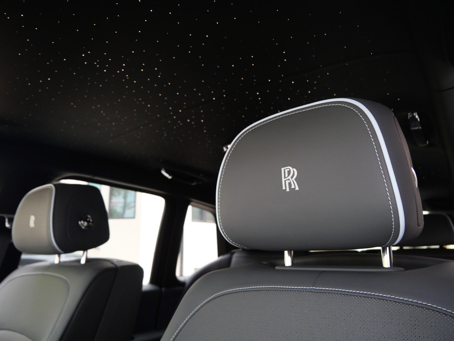 Certified 2024 Rolls-Royce Cullinan w/ Cullinan Package AWD/4WD image 10