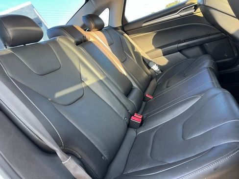Used 2016 Ford Fusion Titanium image 42