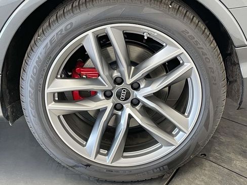 New 2026 Audi Q7 3.0T Prestige image 12