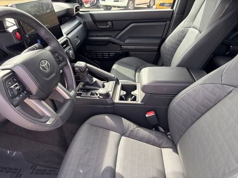 Used 2026 Toyota 4Runner TRD Sport Premium w/ Tow Technology Package image 9