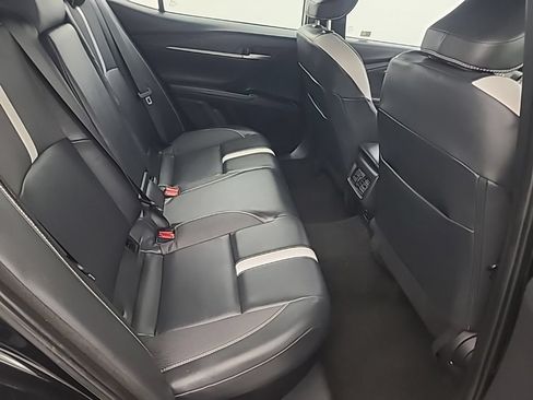 Used 2025 Toyota Camry SE FWD image 17
