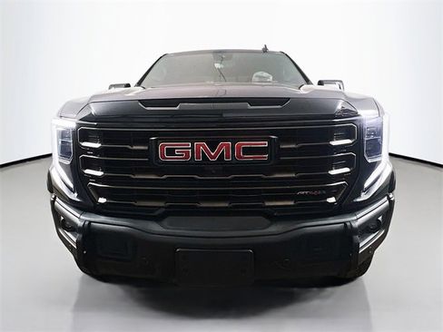 Used 2023 GMC Sierra 1500 AT4X w/ AT4X AEV Edition image 2