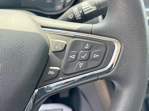 Used 2018 Chevrolet Cruze LT w/ Convenience Package FWD image 23