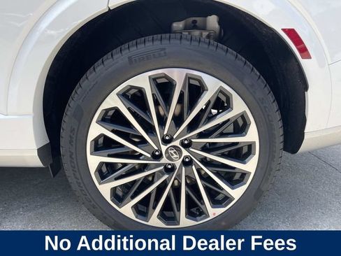 New 2026 Hyundai Palisade Calligraphy FWD image 11