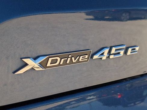 Used 2023 BMW X5 xDrive45e w/ Parking Assistance Package AWD/4WD image 14