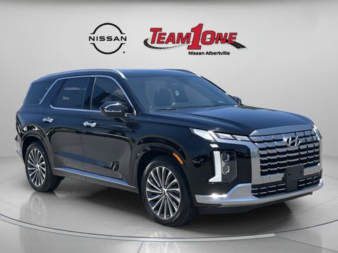 Used 2023 Hyundai Palisade Calligraphy w/ Cargo Package AWD/4WD image 1