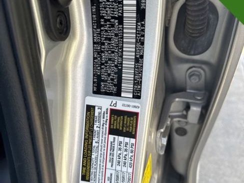 Used 2016 Toyota Camry SE image 16