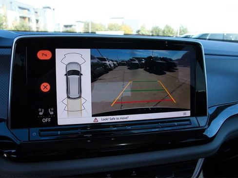 New 2026 Volkswagen Atlas Peak Edition image 22