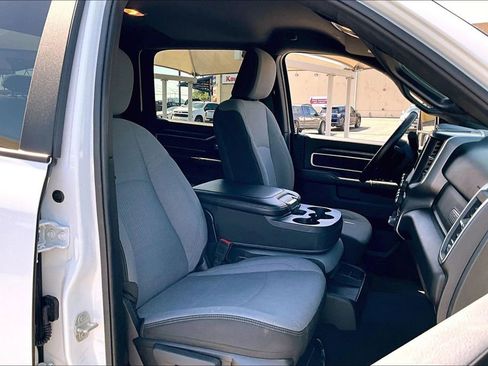 Used 2024 RAM 2500 Big Horn AWD/4WD image 10