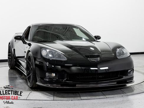 Used 2009 Chevrolet Corvette ZR1 w/ Preferred Equipment Group RWD image 28