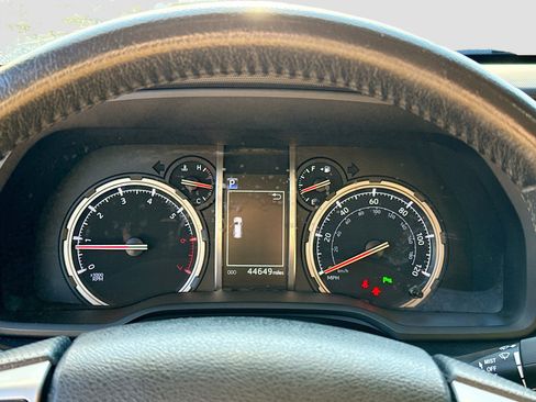 Used 2021 Toyota 4Runner Limited image 39