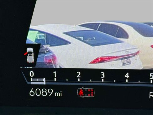 Certified 2024 Cadillac Escalade ESV Sport Platinum w/ LPO, ONYX Package image 5