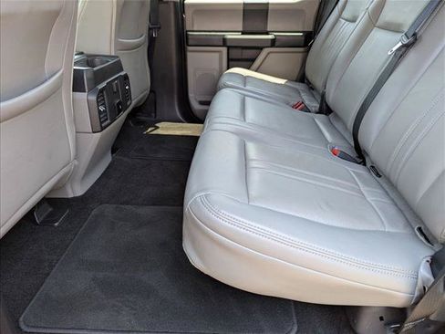 Used 2018 Ford F150 XL w/ Equipment Group 101A Mid AWD/4WD image 17