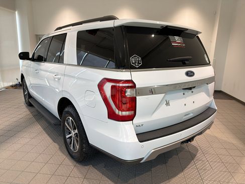 Used 2019 Ford Expedition XLT w/ Equipment Group 201A RWD image 3