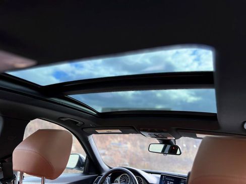 Used 2018 BMW 330i Gran Turismo xDrive image 23