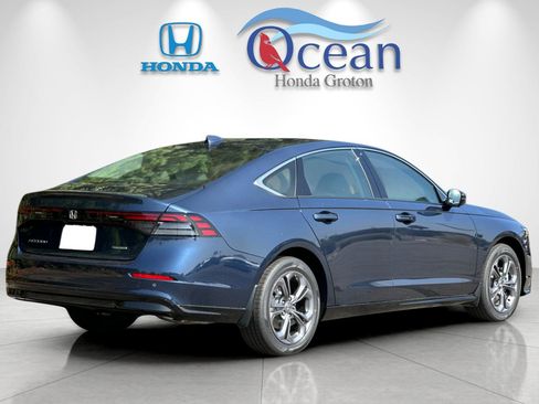 New 2025 Honda Accord EX-L image 5