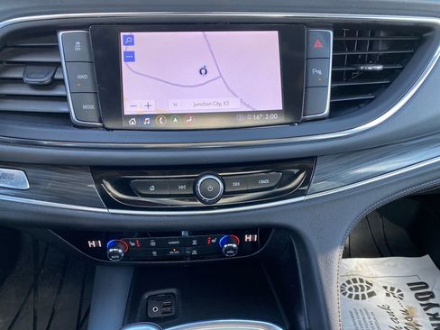 Used 2021 Buick Enclave Essence w/ Experience Buick Package image 20