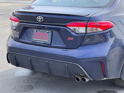 Used 2024 Toyota Corolla SE image 31