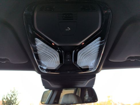 New 2026 BMW X5 sDrive40i image 30