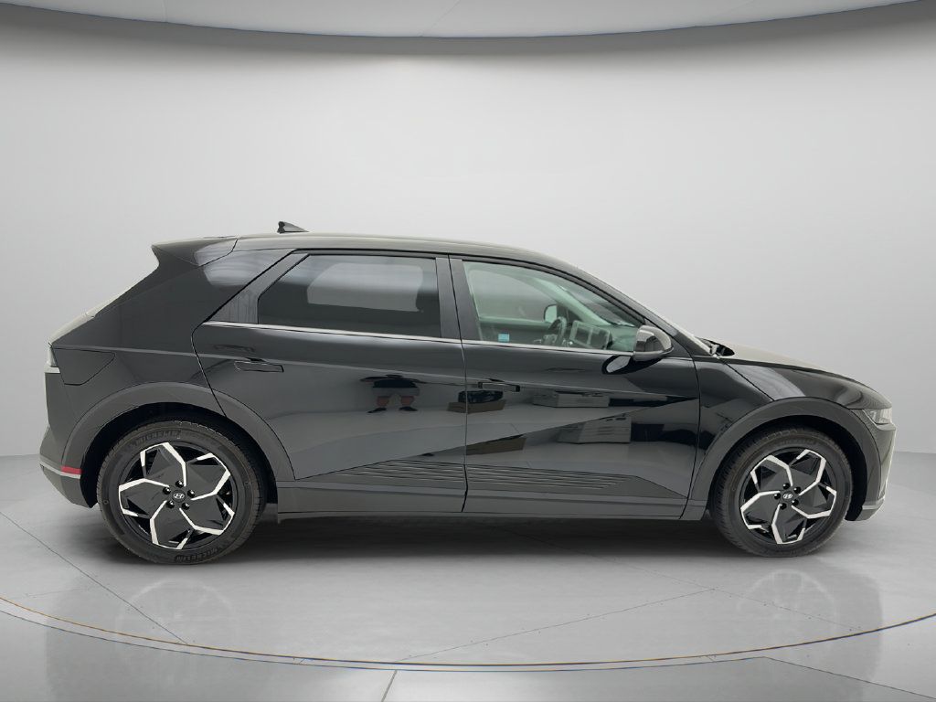 Used 2024 Hyundai Ioniq 5 SE AWD/4WD image 6