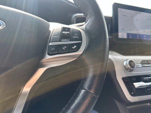 Used 2021 Ford Explorer XLT w/ Equipment Group 202A RWD image 36