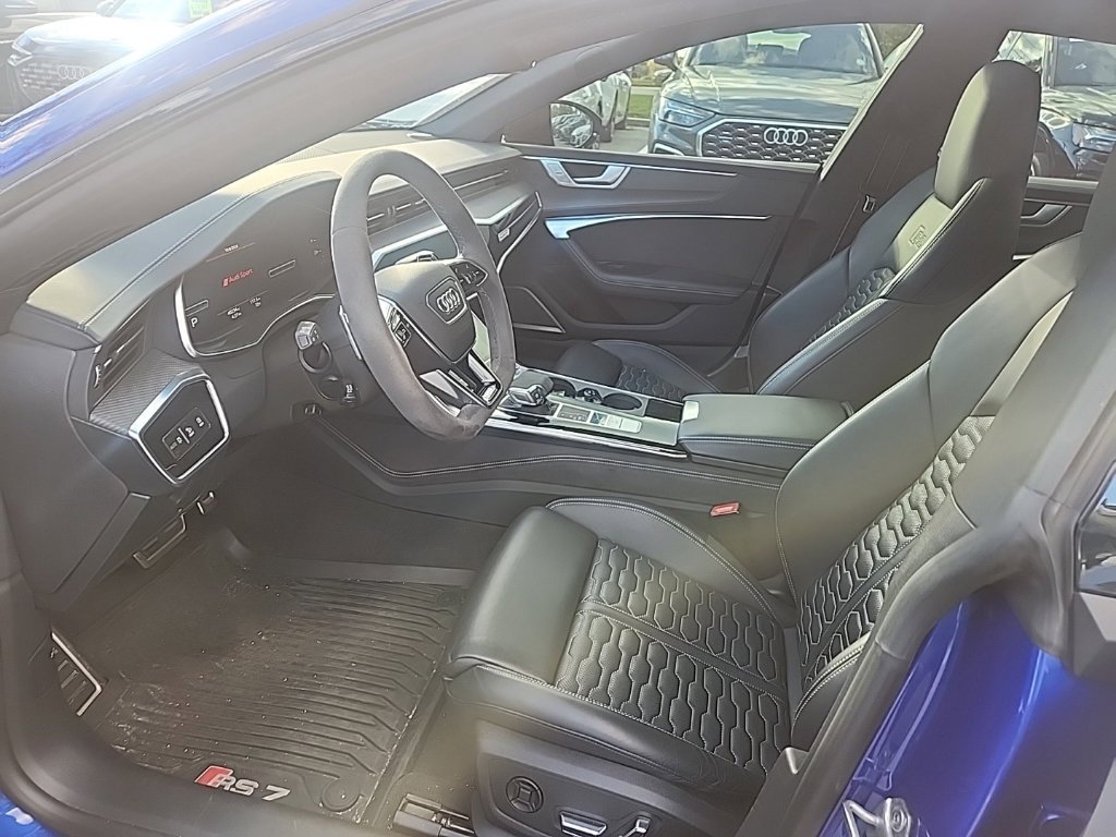 Used 2022 Audi RS 7 Sportback AWD/4WD image 9