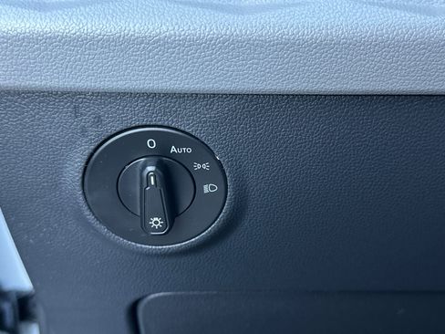 Used 2022 Volkswagen Taos S w/ IQ Drive S Package image 28