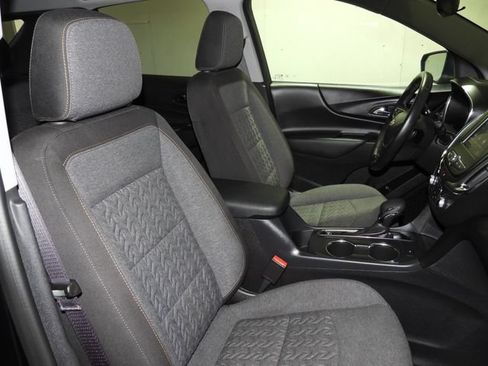 Used 2024 Chevrolet Equinox LT w/ LPO, Floor Liner Package FWD image 40
