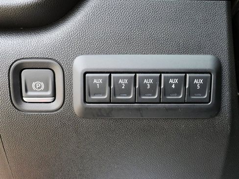 Used 2024 Chevrolet Silverado 3500 W/T w/ Snow Plow Prep/Camper Package image 28