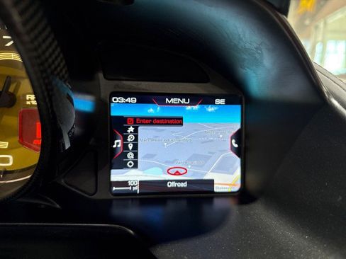 Used 2021 Ferrari 812 GTS image 64