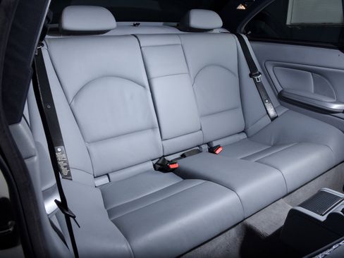 Used 2004 BMW M3 Coupe image 25