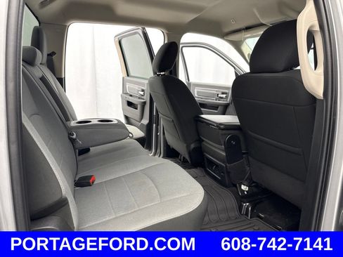 Used 2022 RAM 1500 Classic SLT w/ Protection Group AWD/4WD image 32