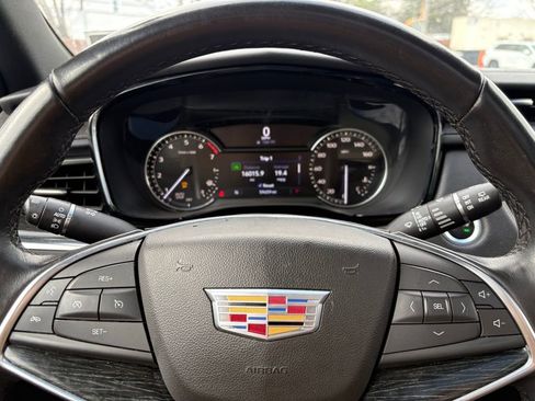 Used 2020 Cadillac XT5 Premium Luxury image 18