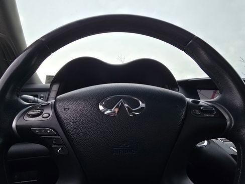 Used 2012 INFINITI M37 x w/ Premium Pkg image 25