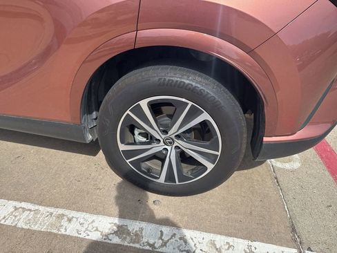 Used 2025 Lexus RX 350 FWD image 6