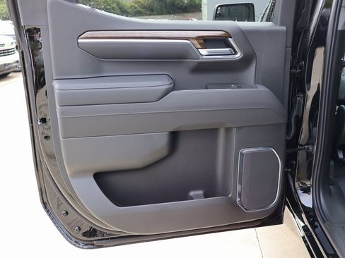 New 2026 GMC Sierra 1500 Elevation image 26