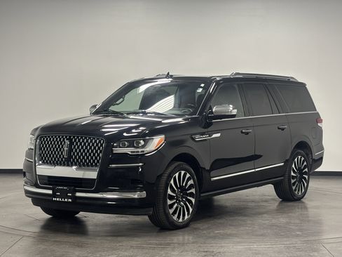 Used 2022 Lincoln Navigator L Black Label image 8