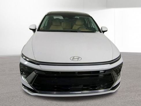 New 2026 Hyundai Sonata Limited image 3