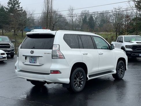 Used 2023 Lexus GX 460 Premium image 4