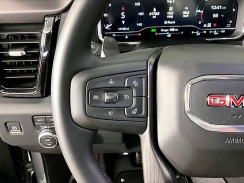 Used 2024 GMC Sierra 1500 AT4 w/ Technology Package image 12