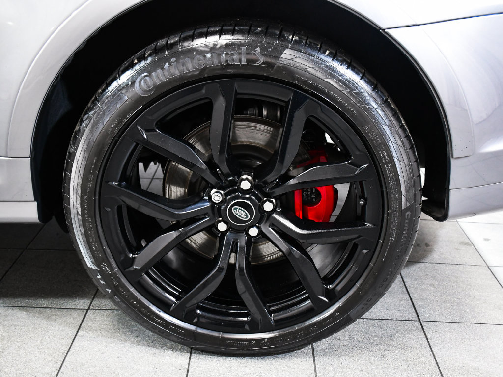 Used 2022 Land Rover Range Rover Sport SVR AWD/4WD image 8