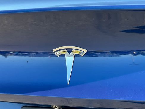 Used 2019 Tesla Model 3 Standard Range RWD image 28