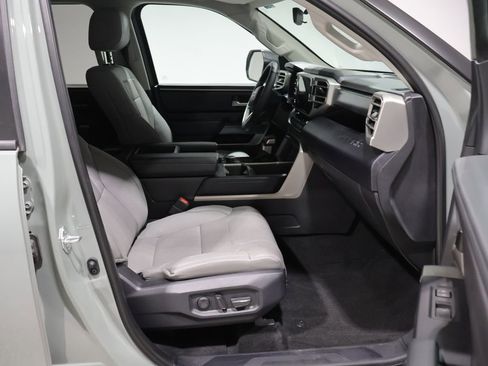 Used 2024 Toyota Tundra SR5 w/ SR5 Premium Package AWD/4WD image 23