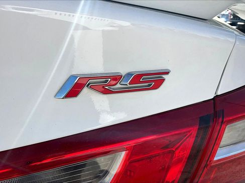 Used 2022 Chevrolet Malibu RS image 6