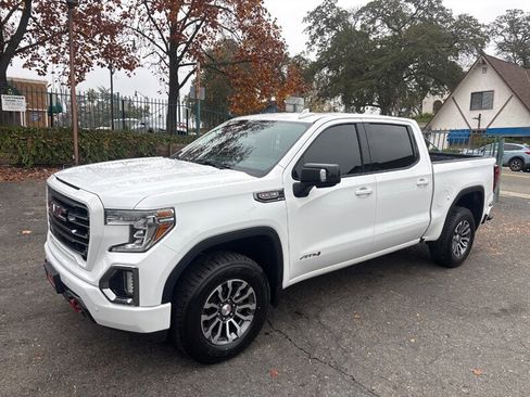 Used 2020 GMC Sierra 1500 AT4 w/ AT4 Premium Package image 14