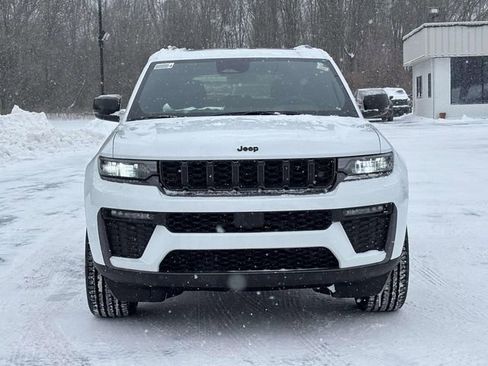 New 2026 Jeep Grand Cherokee Limited w/ Limited Altitude Package image 30