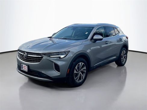 Used 2023 Buick Envision Essence image 3